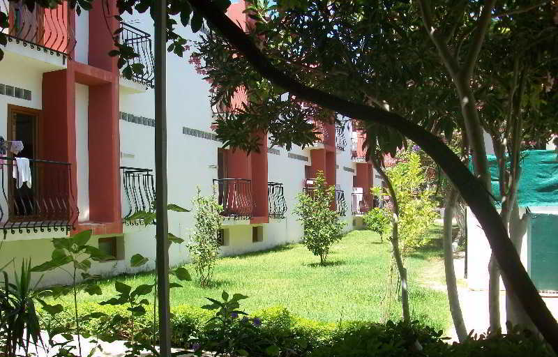 Kriss Otel 奥塔肯特 外观 照片